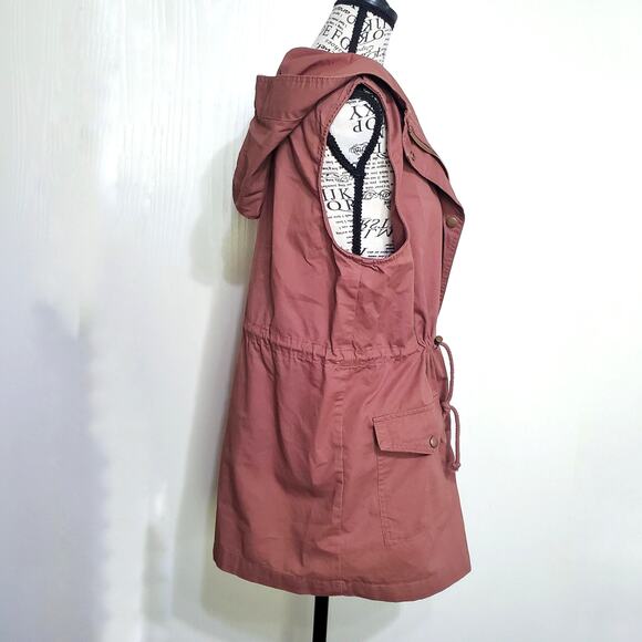 Zenana Brown Utility Vest Hood Cinched Waist Pockets Safari Layering Large - Picture 4 of 6